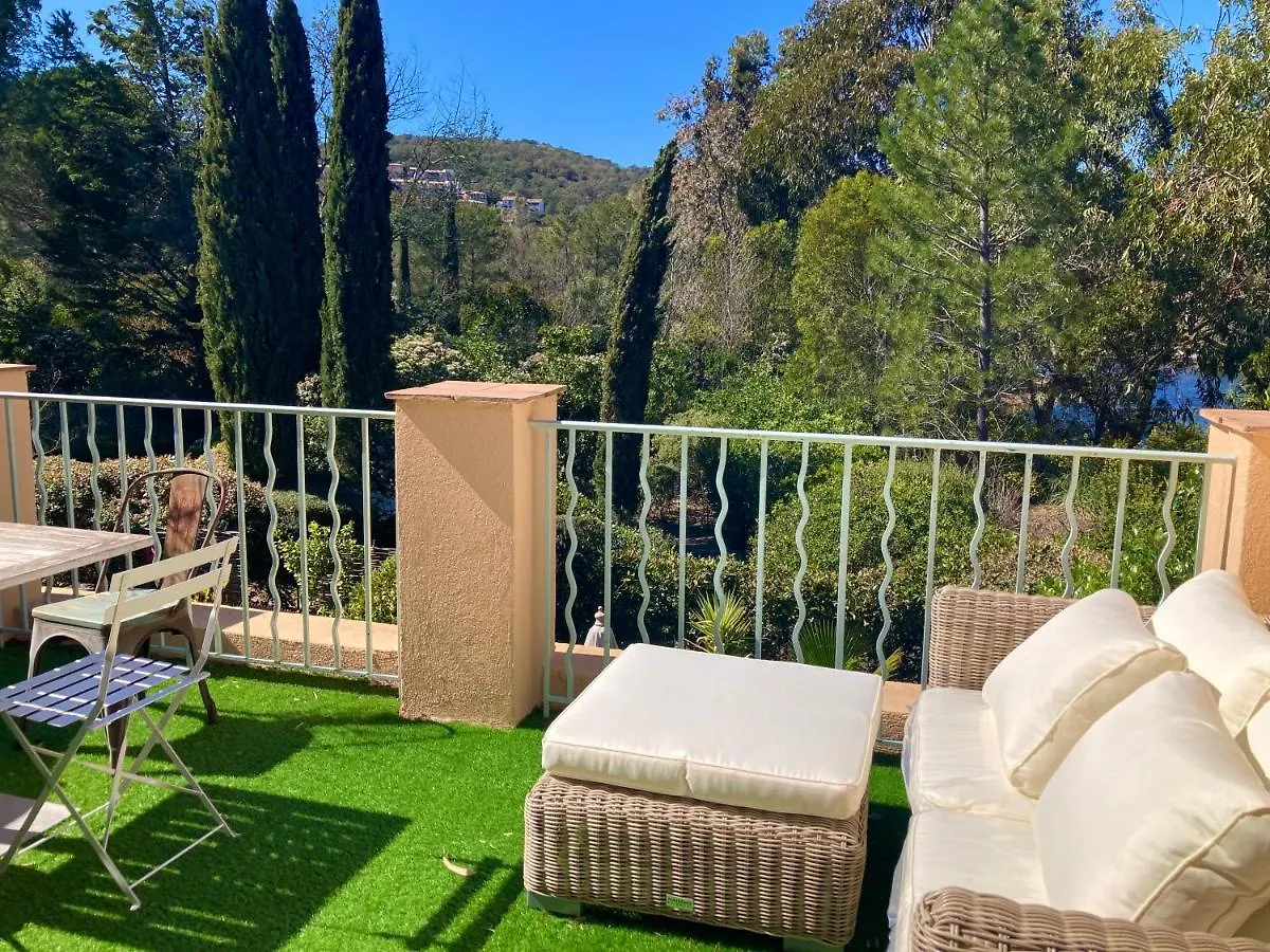 Les Restanques Maison 26 Pinede 3 Chambres Grimaud